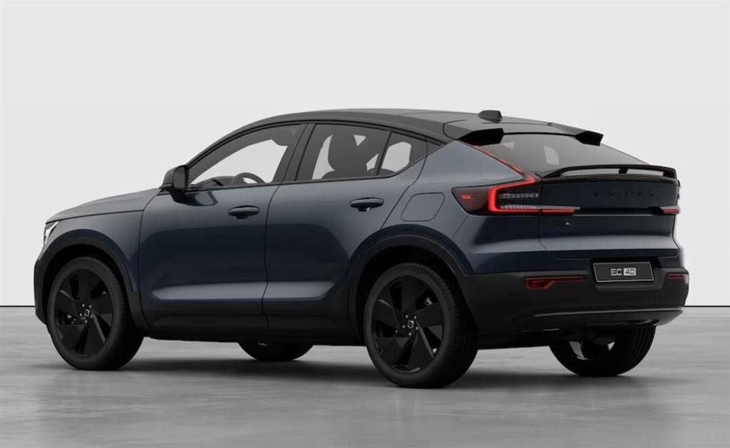 Volvo EC40 Black Edition Excess billede 3