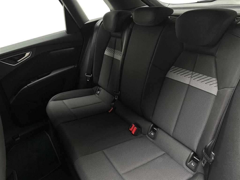 Audi Q4 S Line billede 13