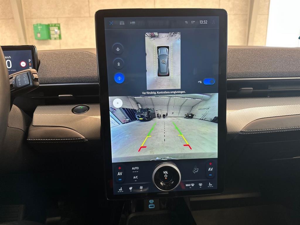 Ford Mustang Mach-E SR billede 16