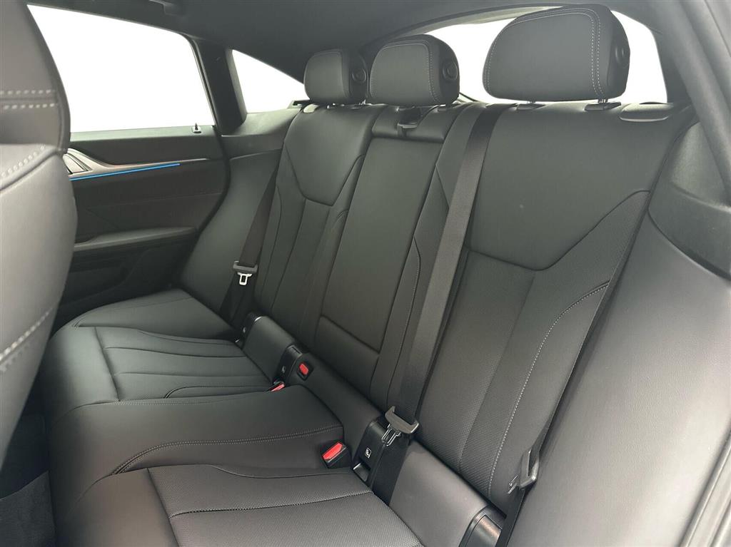 BMW i4 M-Sport billede 13