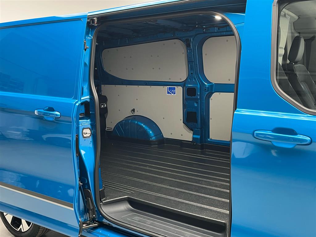 Ford E-Transit Custom Sport billede 15
