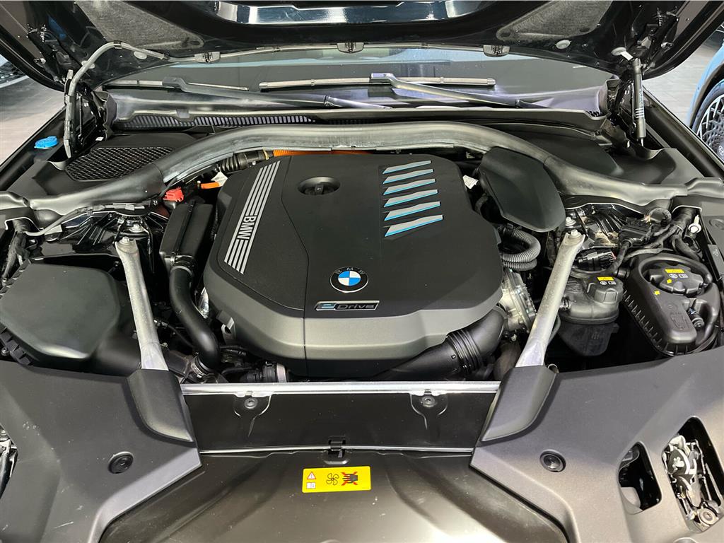 BMW 545e M-Sport billede 19