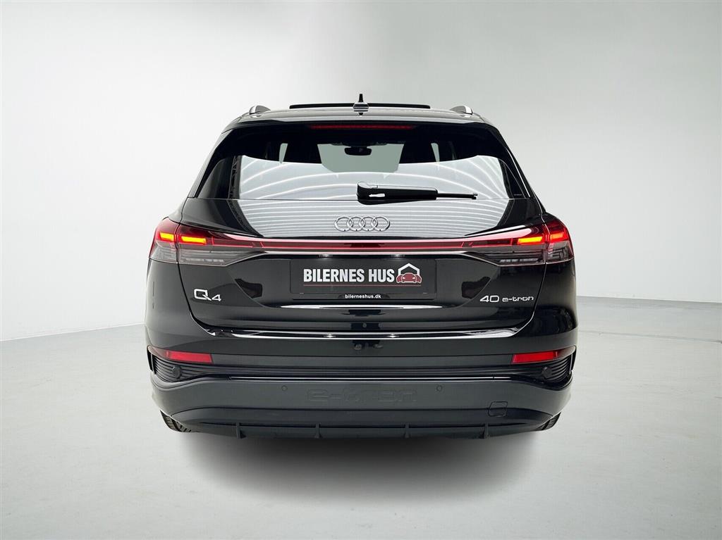 Audi Q4 S Line billede 8