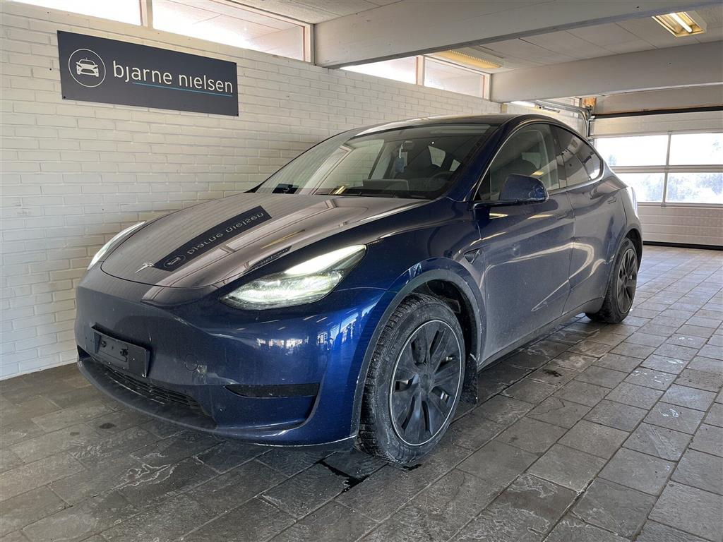 Tesla Model Y Long Range