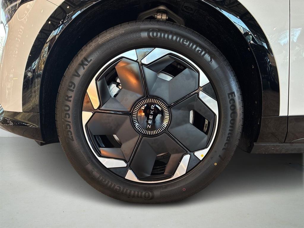 Zeekr 7X Core billede 6