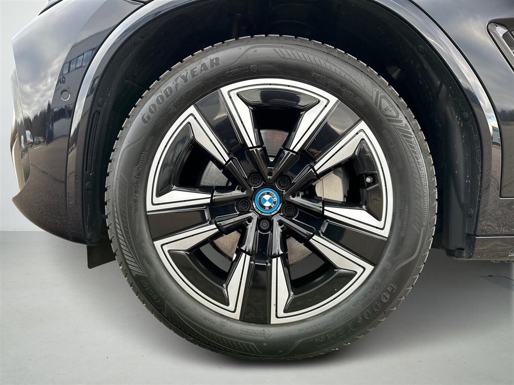 BMW iX3 M-Sport Charged billede 5