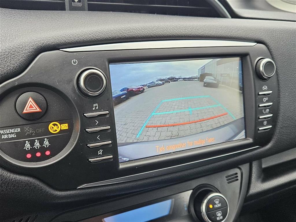 Toyota Yaris H2 Premium billede 9