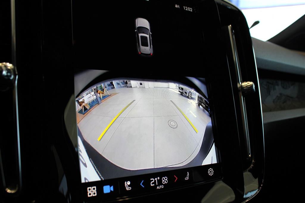 Volvo XC40 Core billede 8