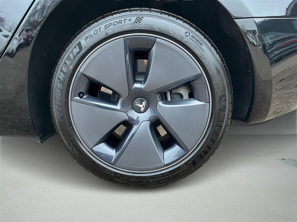 Tesla Model 3 Standard Range Plus billede 8