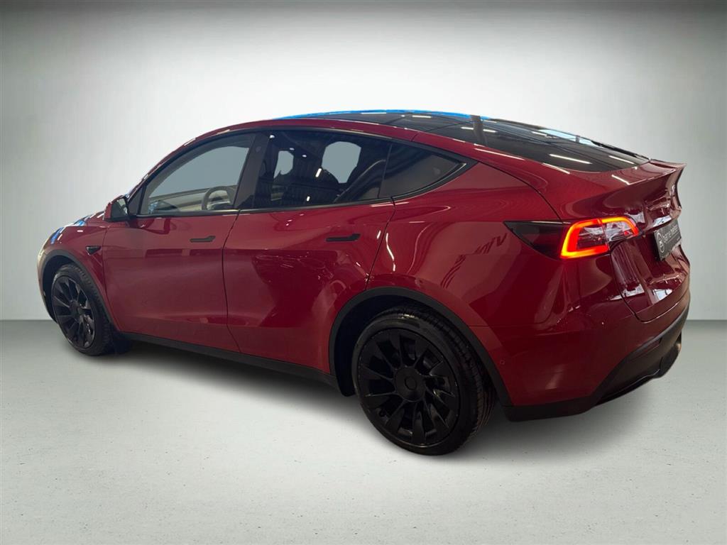 Tesla Model Y Long Range billede 8