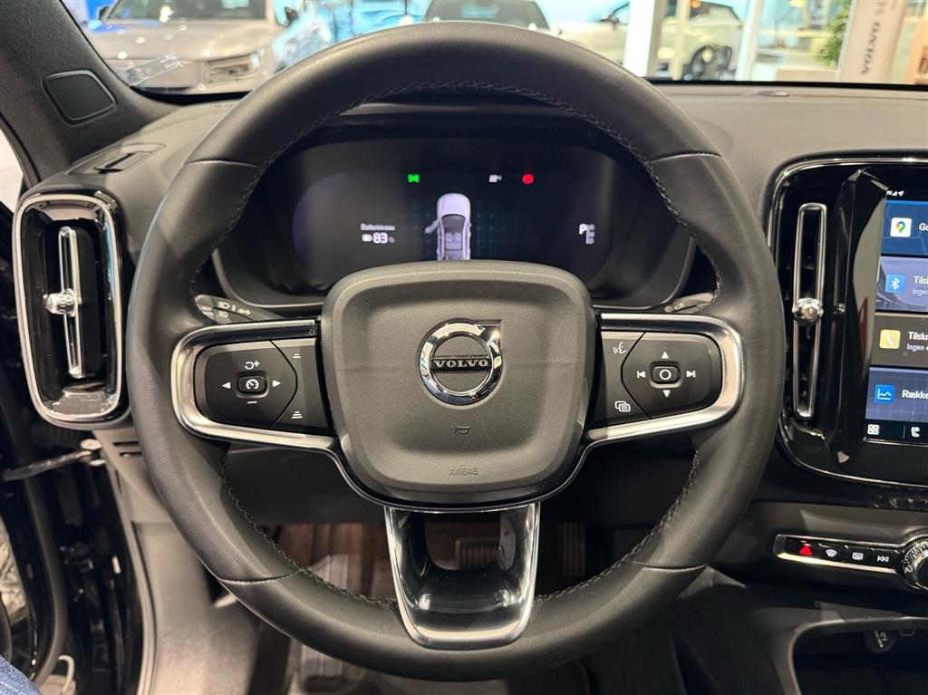 Volvo EC40 Black Edition billede 16