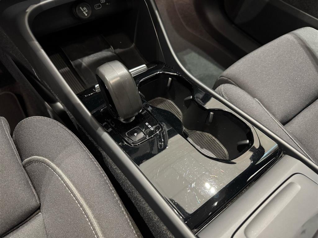 Volvo EC40 Black Edition billede 19