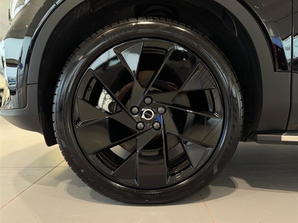 Volvo EC40 Black Edition billede 25