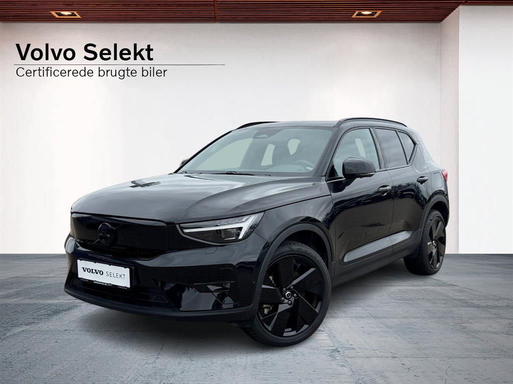 Volvo EX40 Black Edition