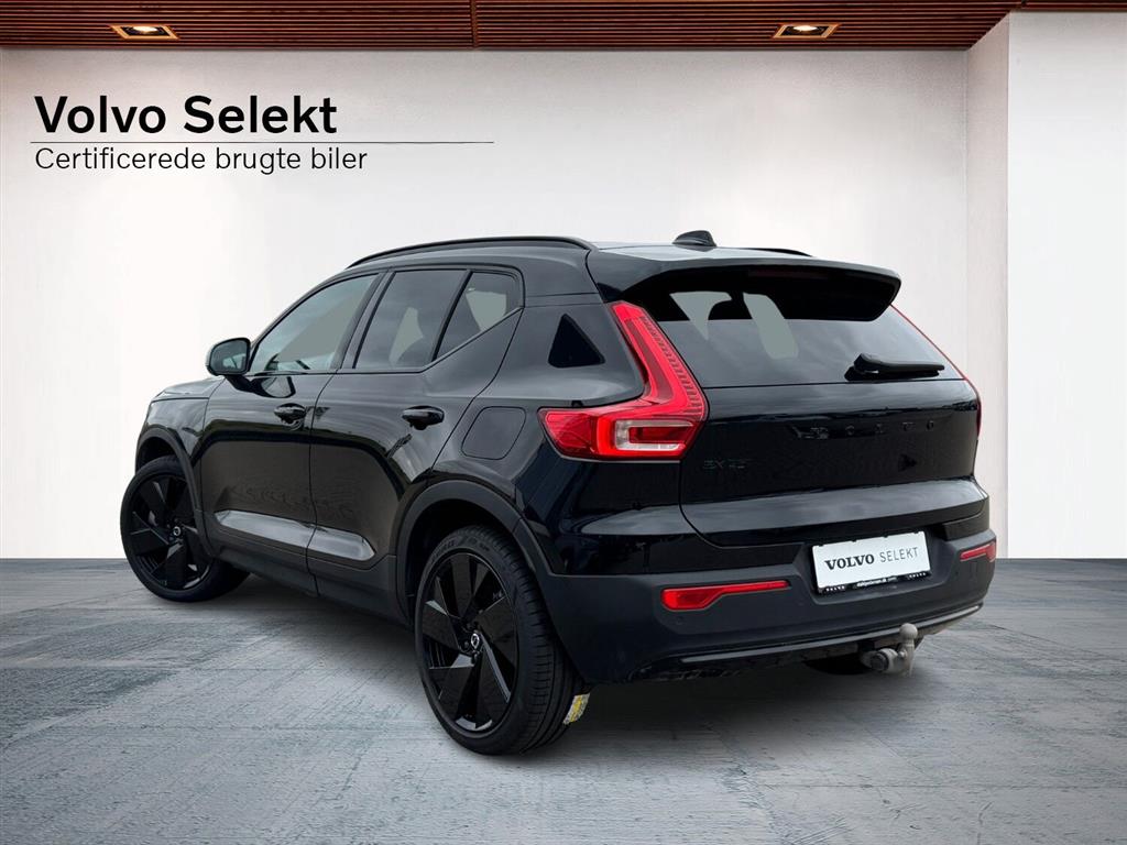 Volvo EX40 Black Edition billede 2