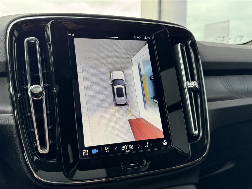 Volvo EX40 Black Edition billede 9