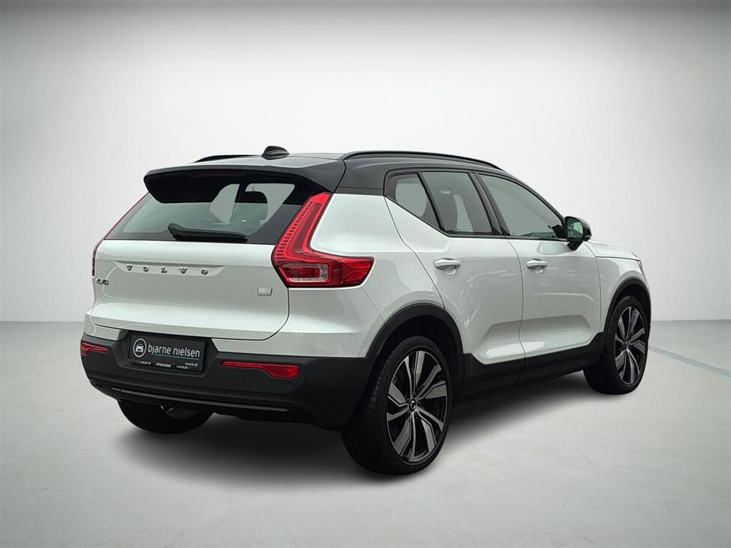 Volvo XC40 R-design billede 2