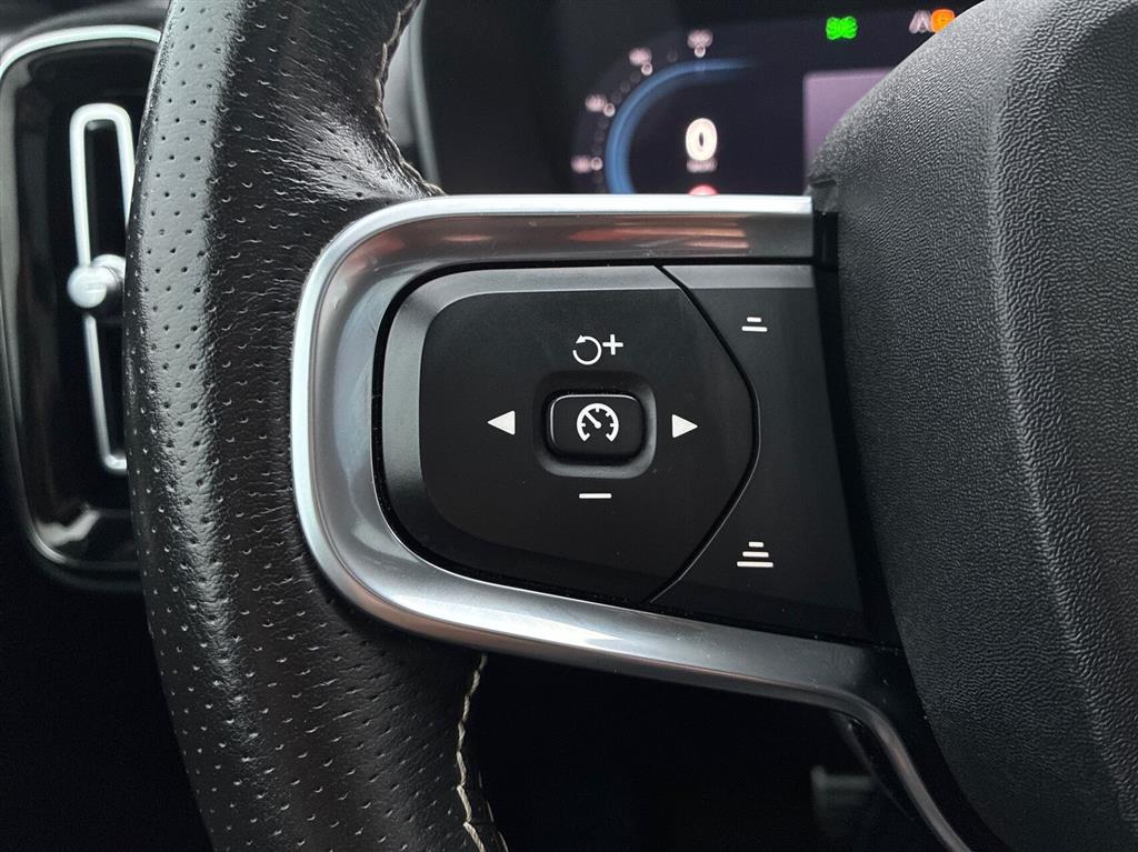 Volvo XC40 R-design billede 16