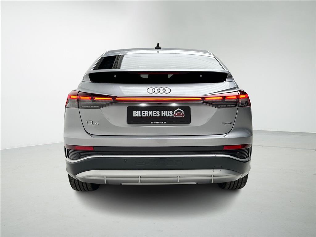 Audi Q4 S Line Edition billede 8