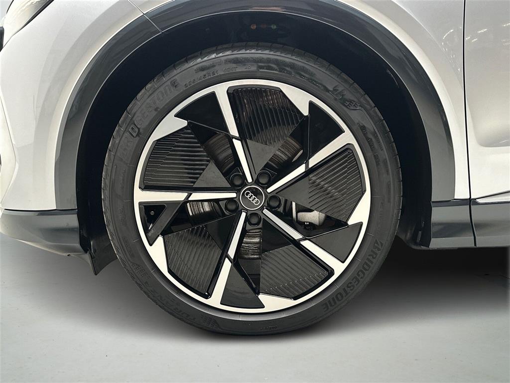 Audi Q4 S Line Edition billede 9