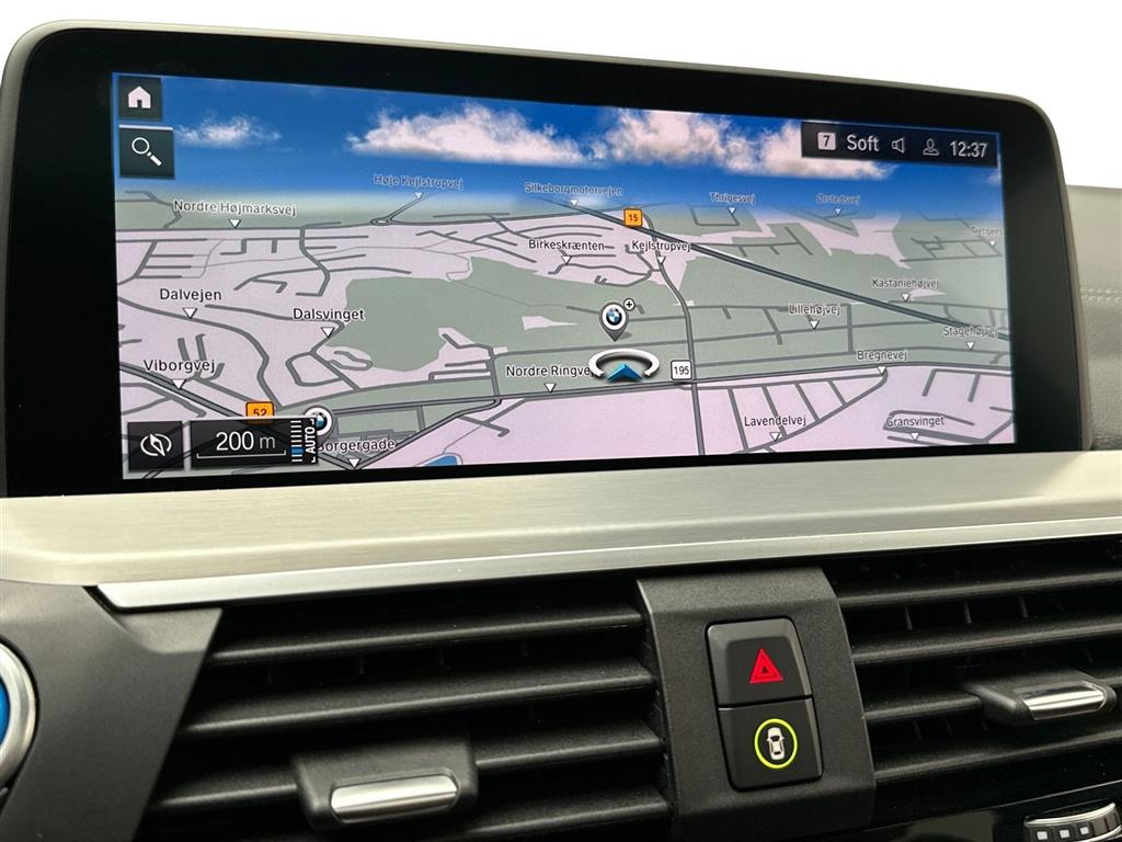 BMW iX3 Charged Plus billede 10