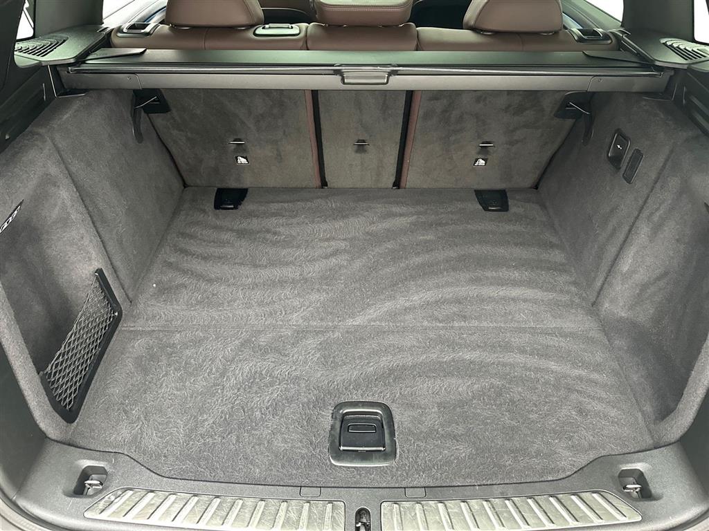 BMW iX3 Charged Plus billede 12