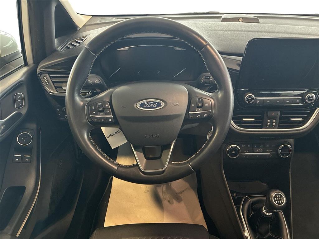Ford Fiesta Titanium billede 12