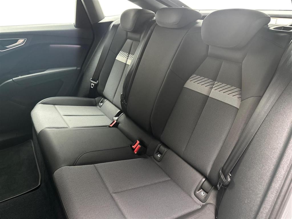Audi Q4 S Line Edition billede 12