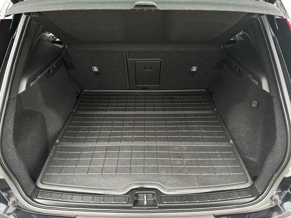 Volvo XC40 R-design billede 14