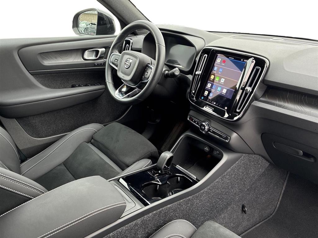 Volvo EX40 Black Edition billede 10