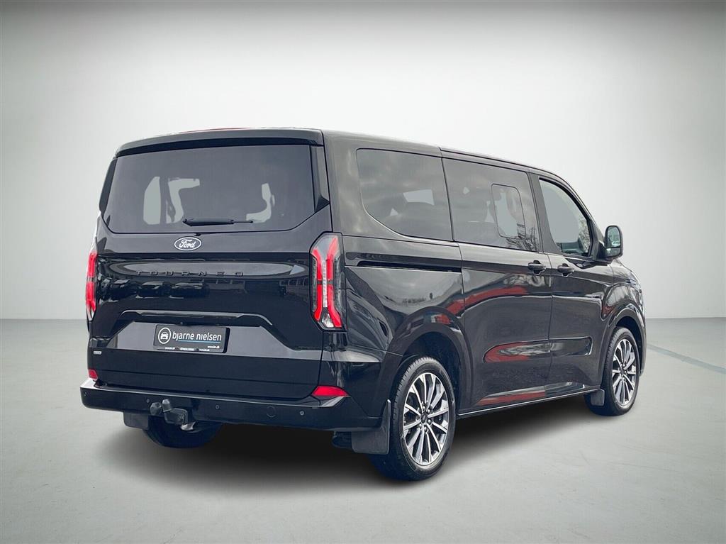 Ford Tourneo Custom Titanium X billede 2