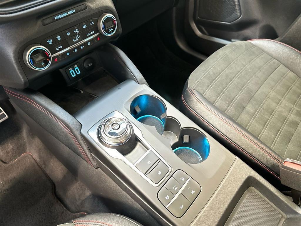 Ford Kuga ST-Line X billede 11