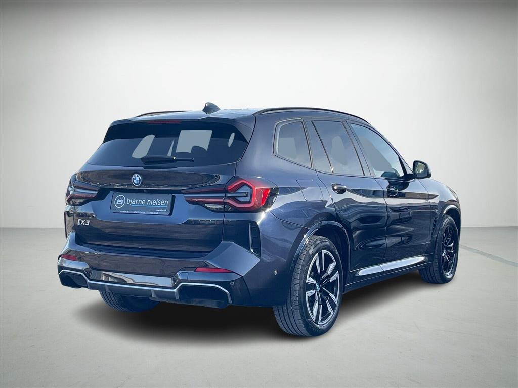 BMW iX3 M-Sport Charged billede 2