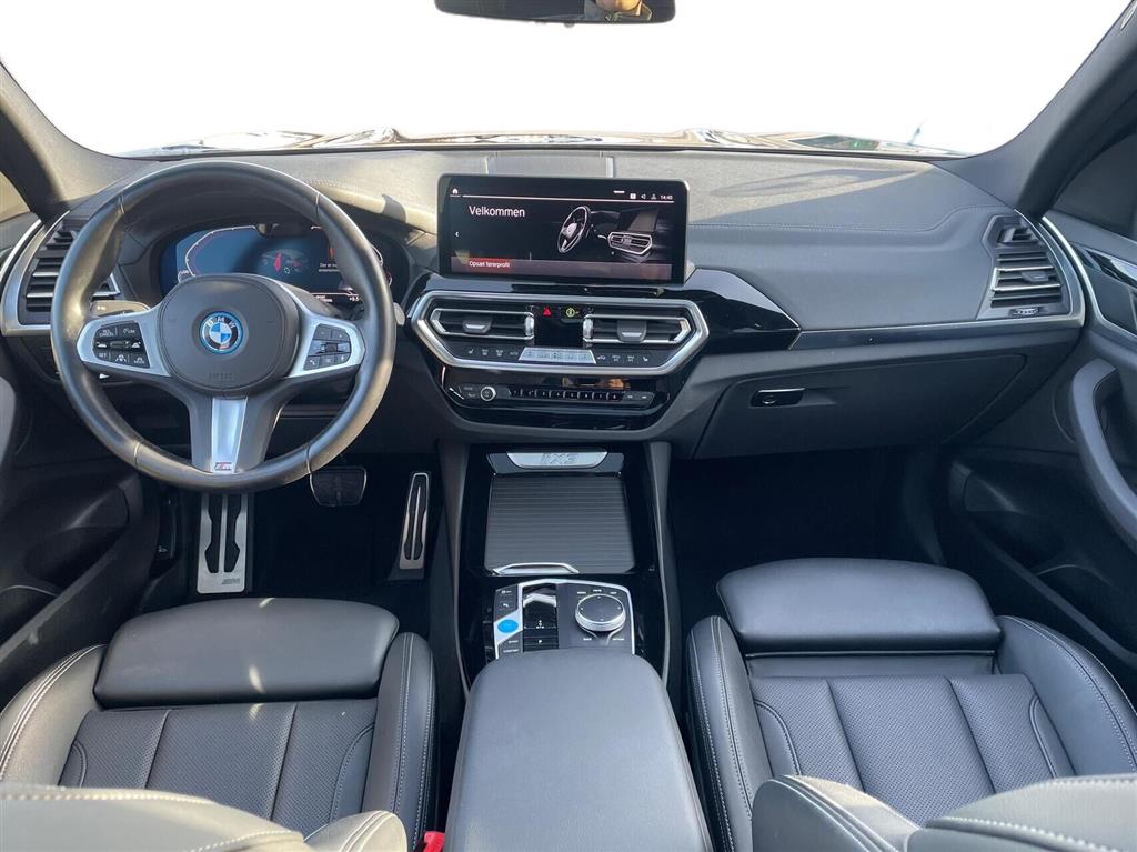 BMW iX3 M-Sport Charged billede 4