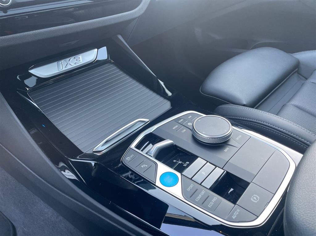BMW iX3 M-Sport Charged billede 15