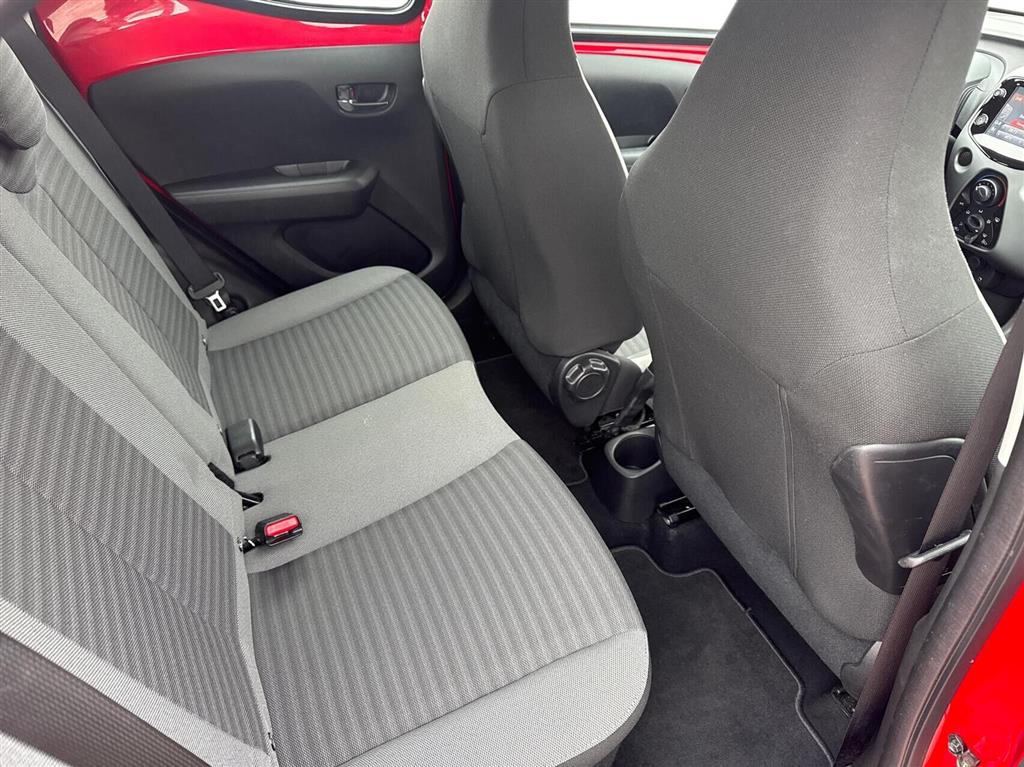 Toyota Aygo X-plore DAB+ billede 12