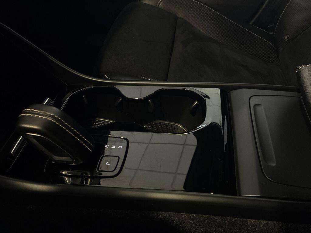 Volvo XC40 R-design billede 15