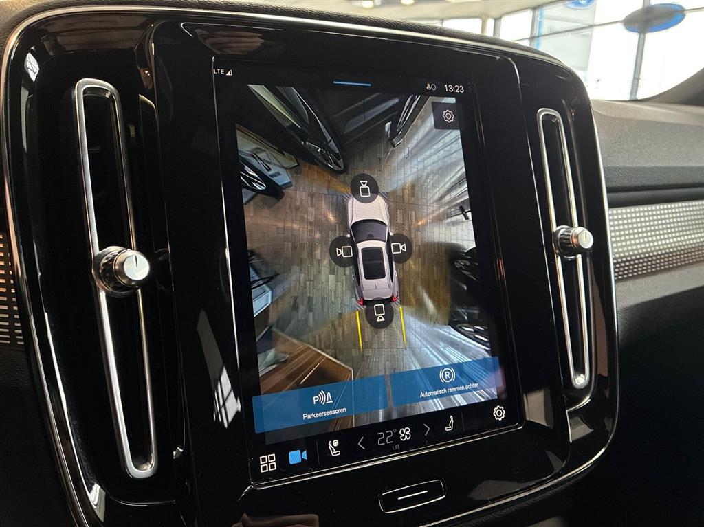 Volvo XC40 R-design billede 18