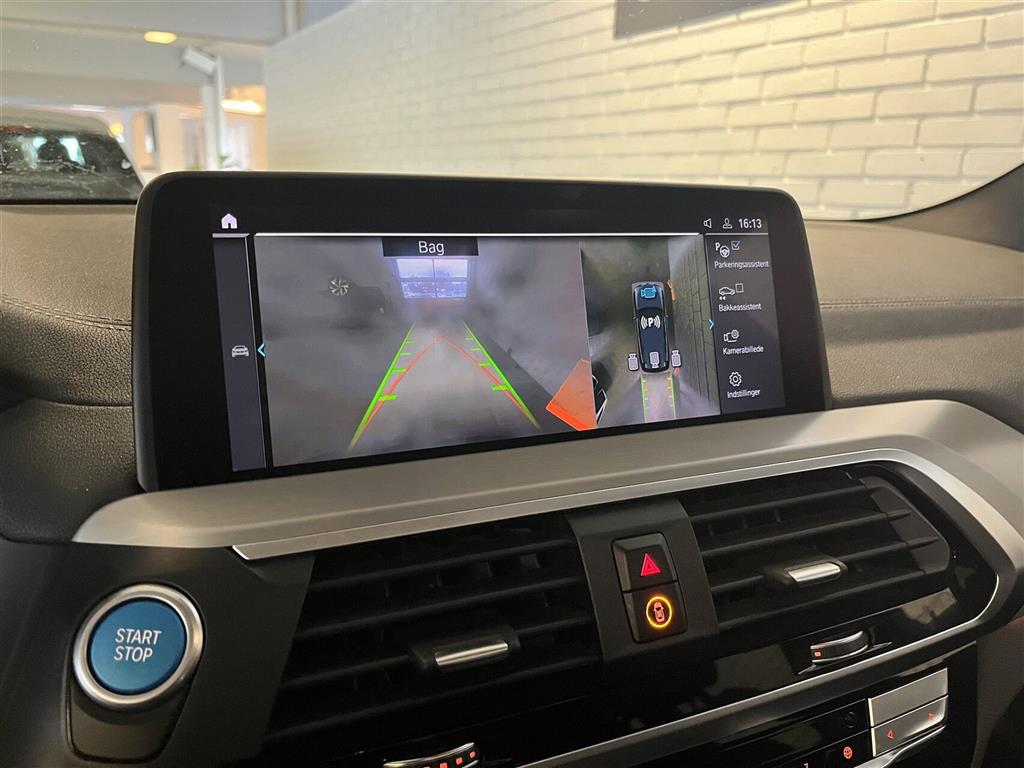 BMW iX3 Charged Plus billede 8