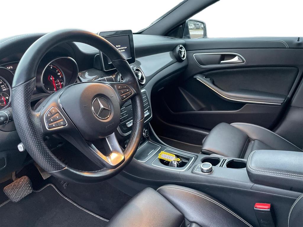 Mercedes-Benz CLA200 Progressive billede 3