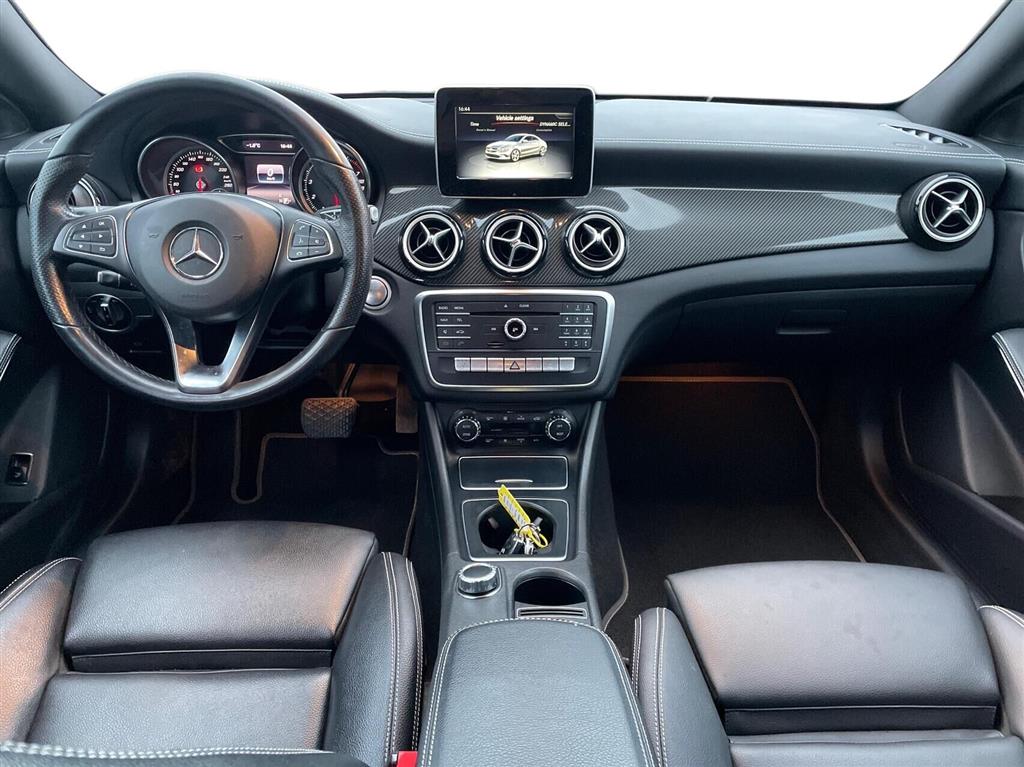 Mercedes-Benz CLA200 Progressive billede 4