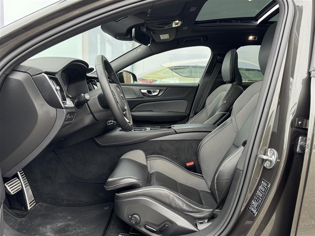 Volvo V60 R-design billede 4