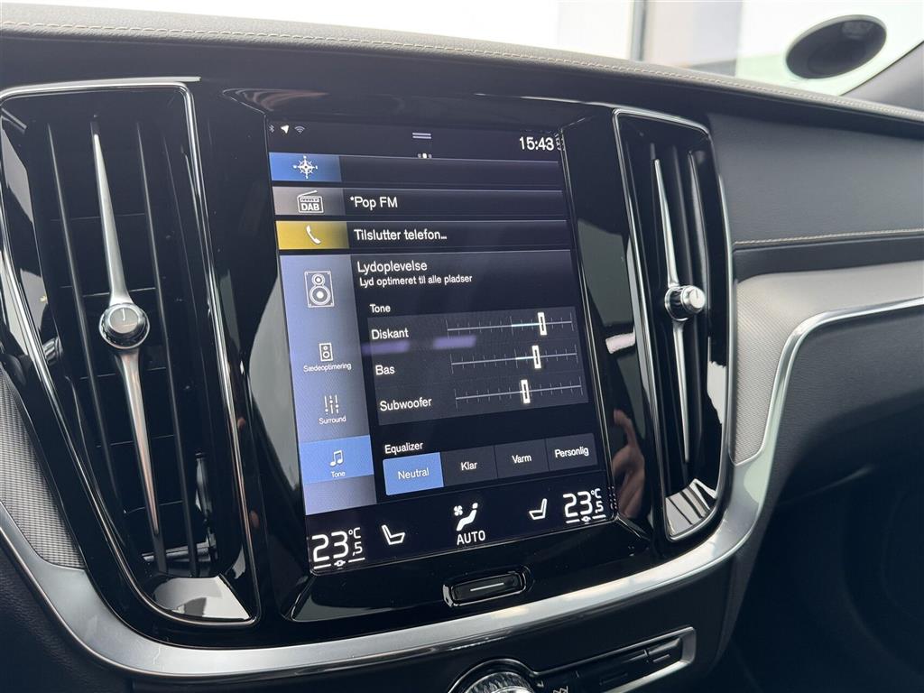 Volvo V60 R-design billede 13