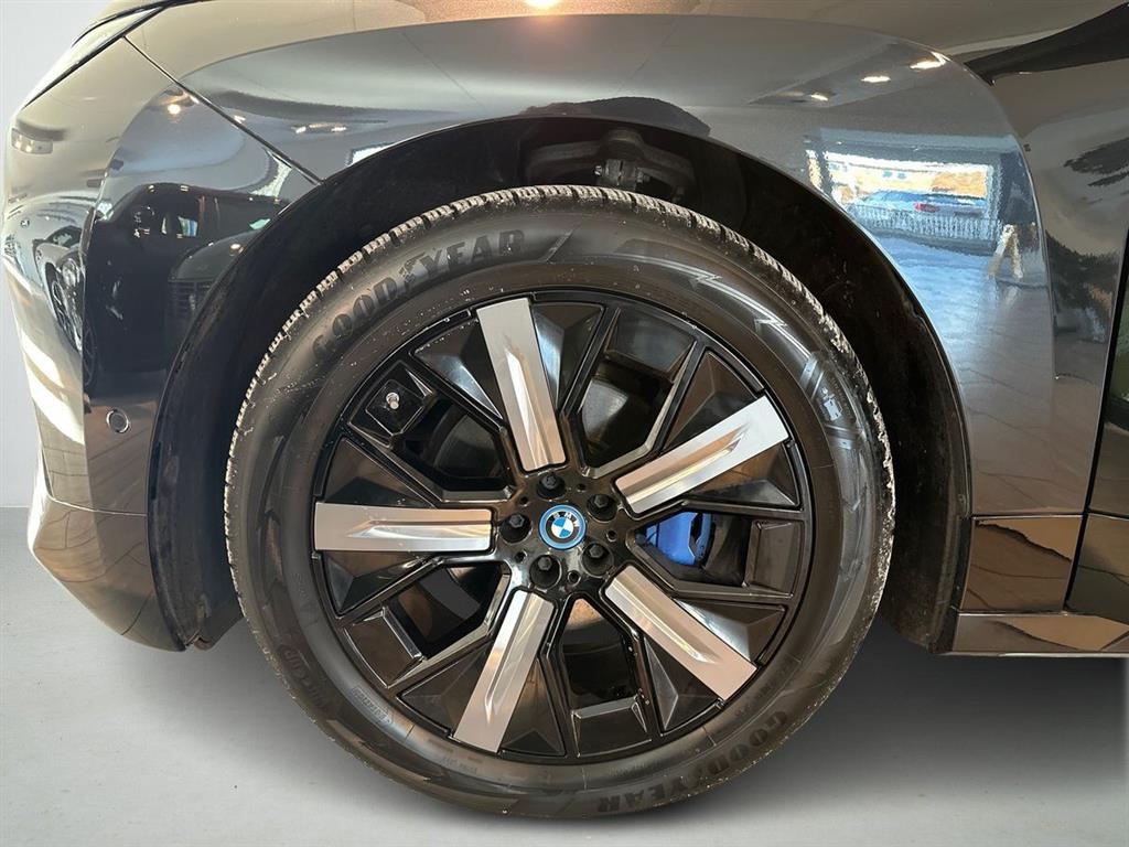 BMW iX Fully Charged billede 8