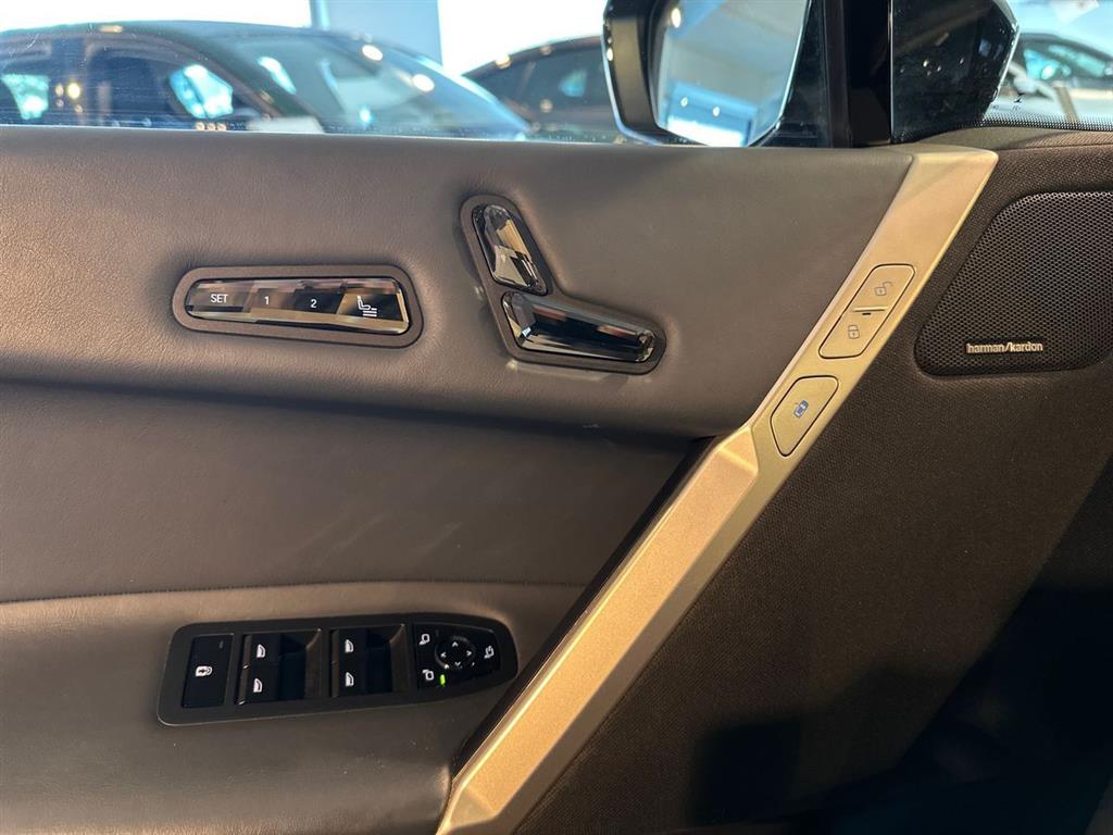 BMW iX Fully Charged billede 16