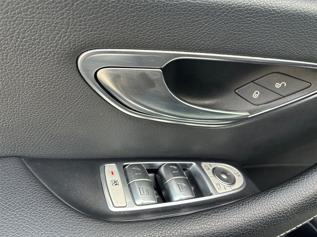 Mercedes-Benz E300 e Avantgarde billede 16