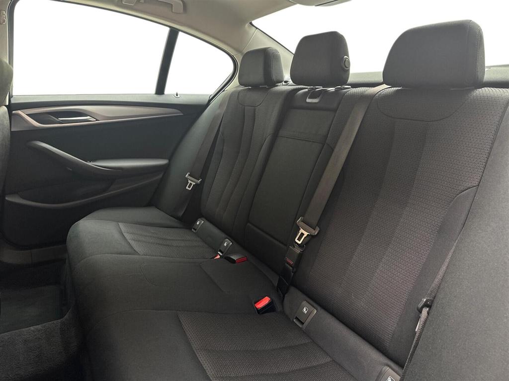 BMW 520d Connected billede 12