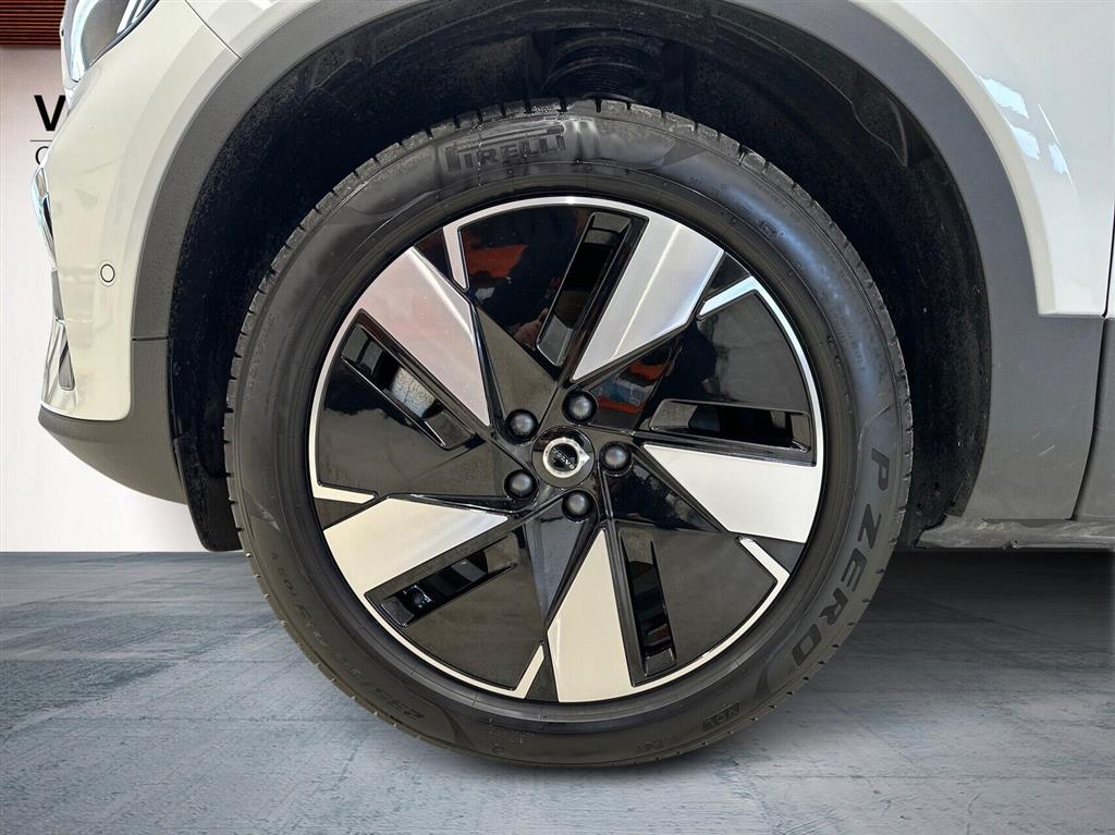 Volvo EC40 Plus billede 9