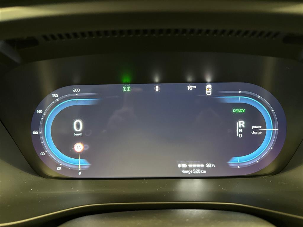 Volvo EC40 Plus billede 15