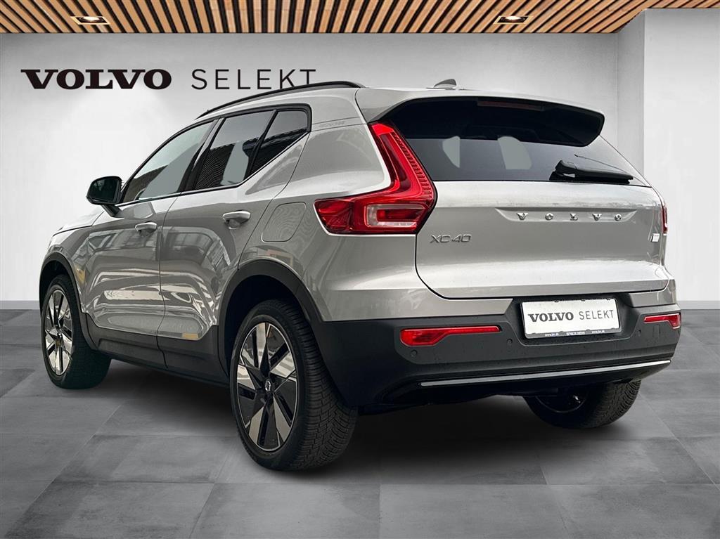 Volvo XC40 Plus billede 2